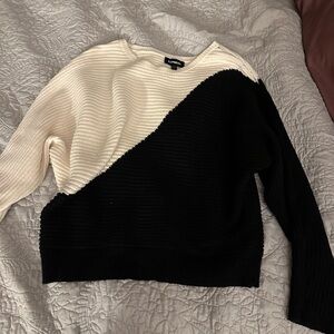 Express Black and Cream Color-Block Crew Neck Sweater